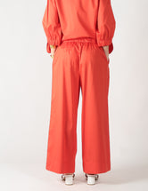 https://admin.shopify.com/store/gulieshop/products/8361527968093#:~:text=Invia-,MaxMara%20Leisure%20Pantalone%20cropped%20in%20cotone%20Cannone,-Contenuto%20multimediale%201