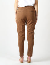 https://admin.shopify.com/store/gulieshop/products/7603681427694#:~:text=Invia-,Peserico%20Pantalone%204763T3,-Contenuto%20multimediale%201