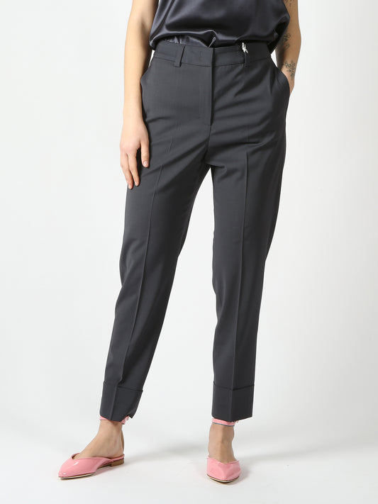 https://admin.shopify.com/store/gulieshop/products/7603681296622#:~:text=Invia-,Peserico%20Pantalone%20P04571Z,-Contenuto%20multimediale%201