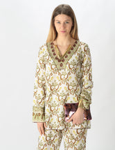 https://admin.shopify.com/store/gulieshop/products/8367411003741#:~:text=Invia-,Maliparmi%20Camicia%20in%20viscosa%20Officinalis%20JM447750594C6082,-Contenuto%20multimediale%201