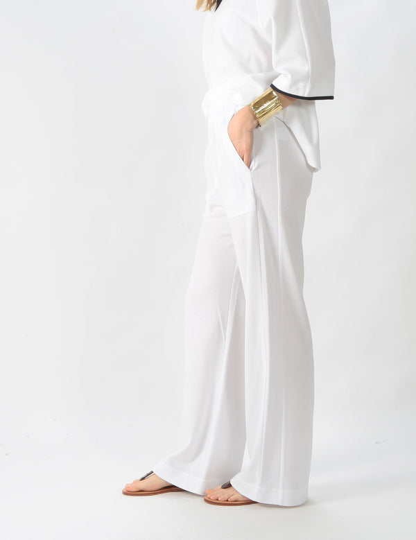 https://admin.shopify.com/store/gulieshop/products/8368716513629#:~:text=Invia-,Purotatto%20Pantalone%20jogger%20in%20cotone%200523005,-Contenuto%20multimediale%201