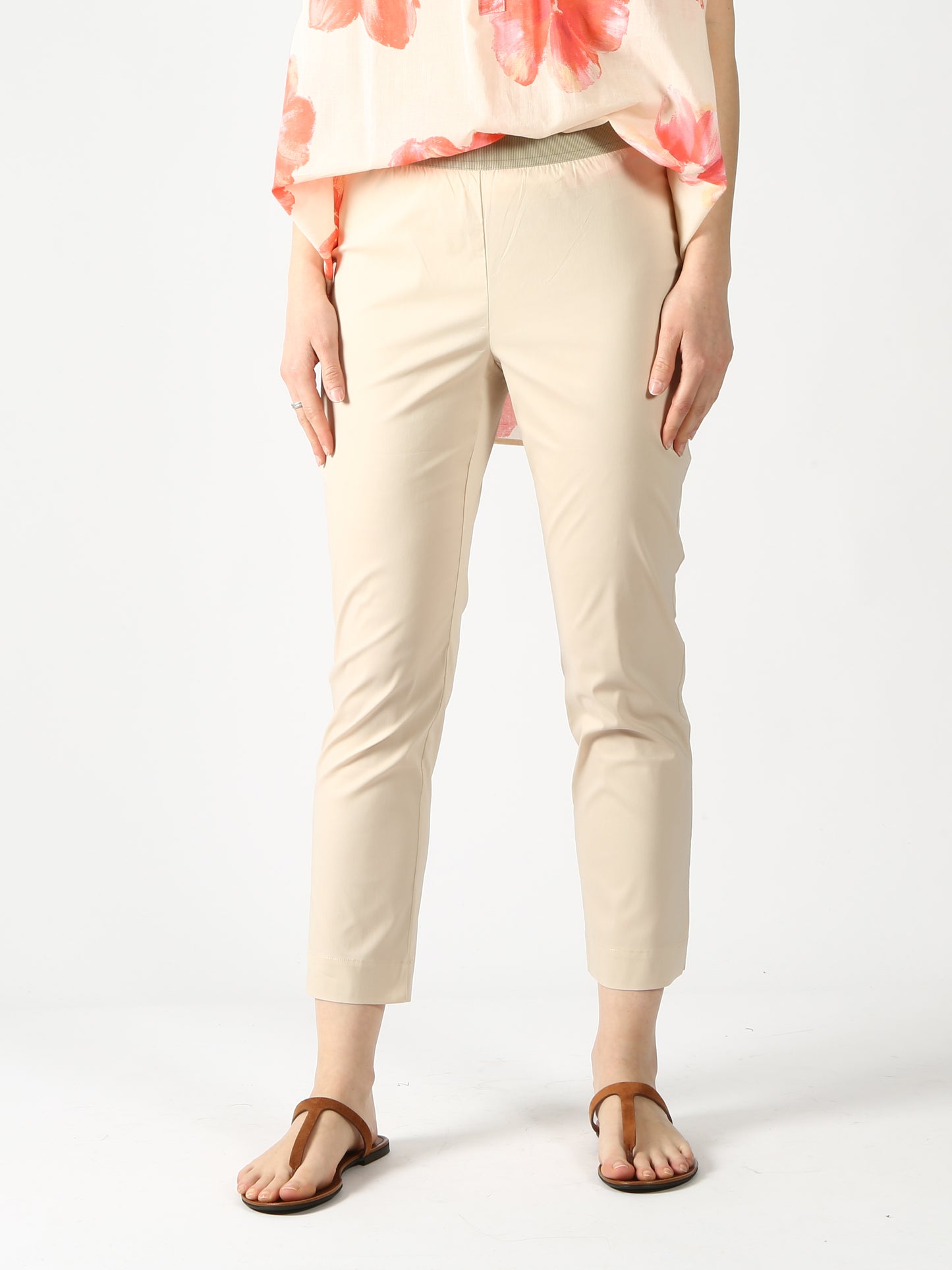 https://admin.shopify.com/store/gulieshop/products/7679917293806#:~:text=Invia-,Liviana%20Conti%20Leggins%20CNTK37,-Contenuto%20multimediale%201