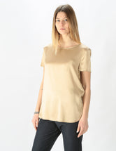 https://admin.shopify.com/store/gulieshop/products/8021717516526#:~:text=Invia-,MaxMara%20Leisure%20T%2Dshirt%20misto%20seta%20Cortona,-Contenuto%20multimediale%201