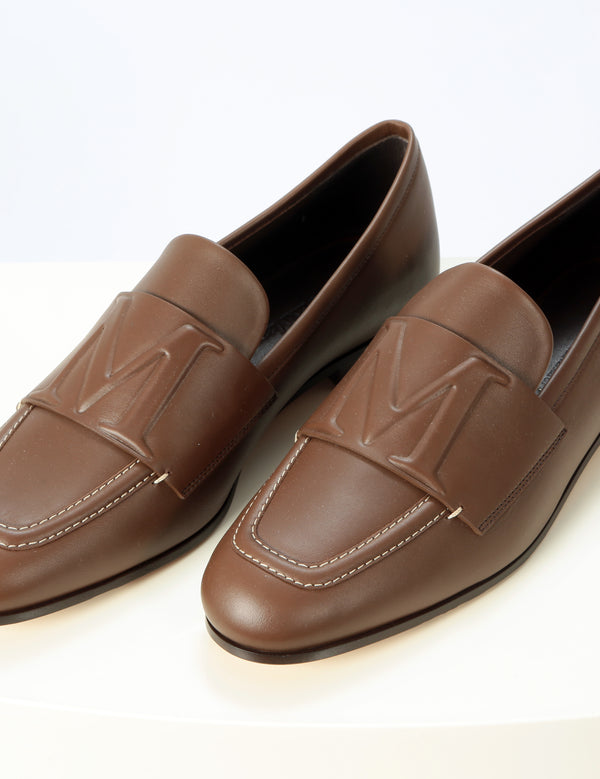 https://admin.shopify.com/store/gulieshop/products/8361527837021#:~:text=Invia-,MaxMara%20Accessori%20Mocassino%20in%20pelle%20Lize,-Contenuto%20multimediale%201