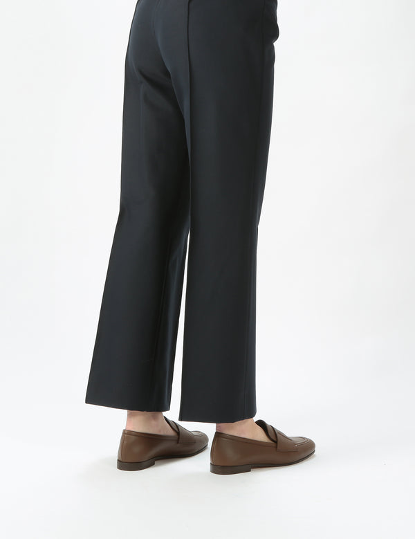 https://admin.shopify.com/store/gulieshop/products/8361527837021#:~:text=Invia-,MaxMara%20Accessori%20Mocassino%20in%20pelle%20Lize,-Contenuto%20multimediale%201